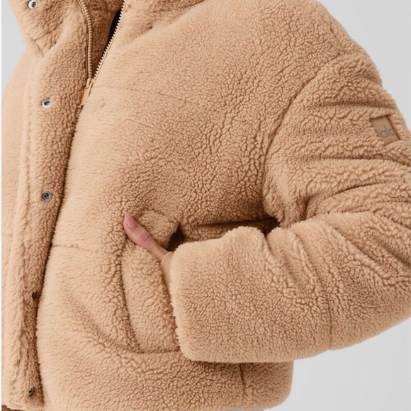 NWOT ALO  Tan Sherpa Jacket - Picture 5 of 11